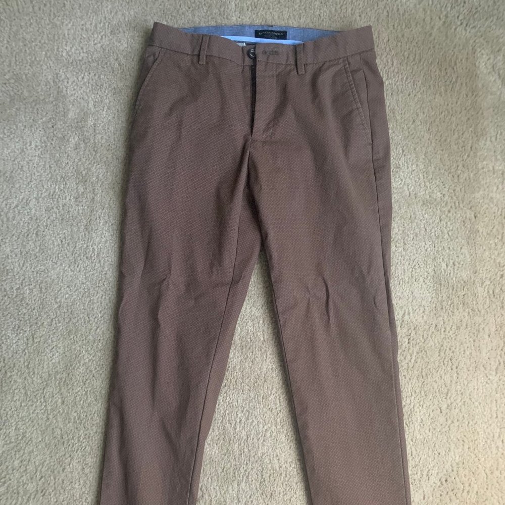 Banana Republic 30x32 Mason Chino Pants